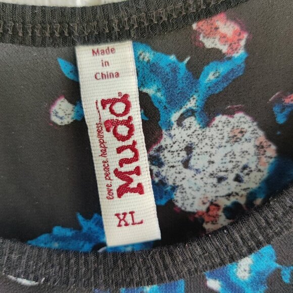 Floral Top by Mudd, Sheer Navy Blue Floral has a black bias edge at neck and arm - Picture 2 of 5